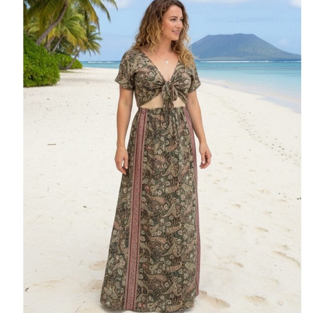 NWOT Earthbound Trading Floral and Paisley Print Tie-Front Dress